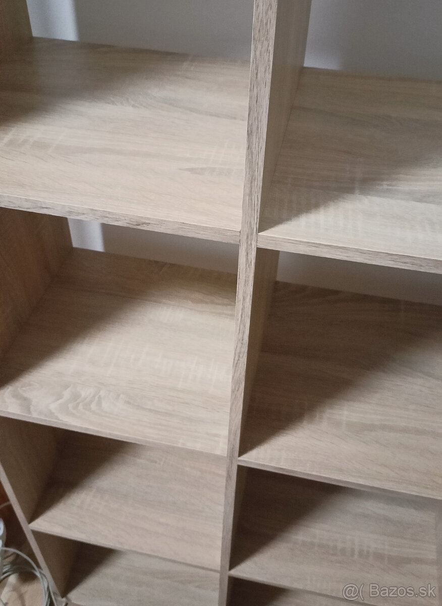 Štýlový kaskádovitý regál 4x4 v dekore dub sonoma - top stav - 3