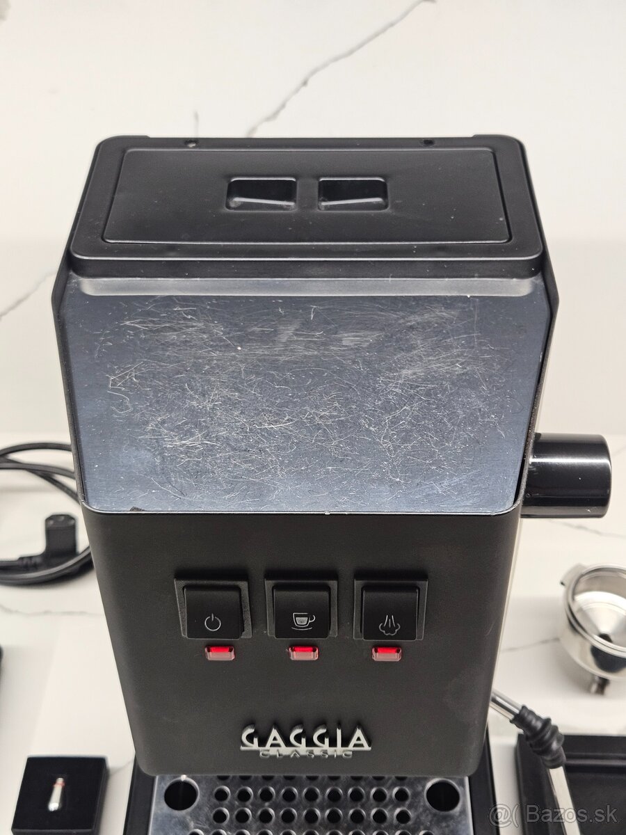 Prodám pákový kávovar Gaggia New Classic EVO BC + váha - 3