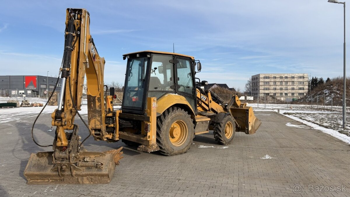 Prodám CAT 432 - 3