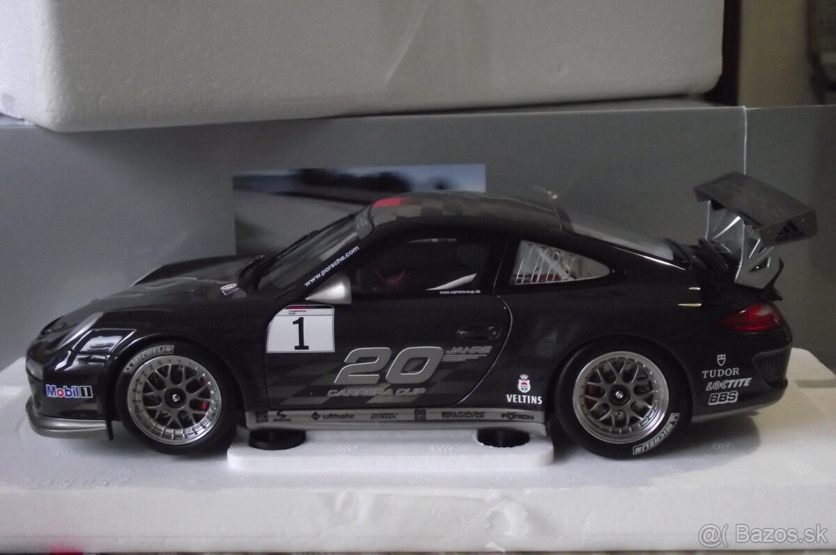 1:18 Porsche 911 - 3