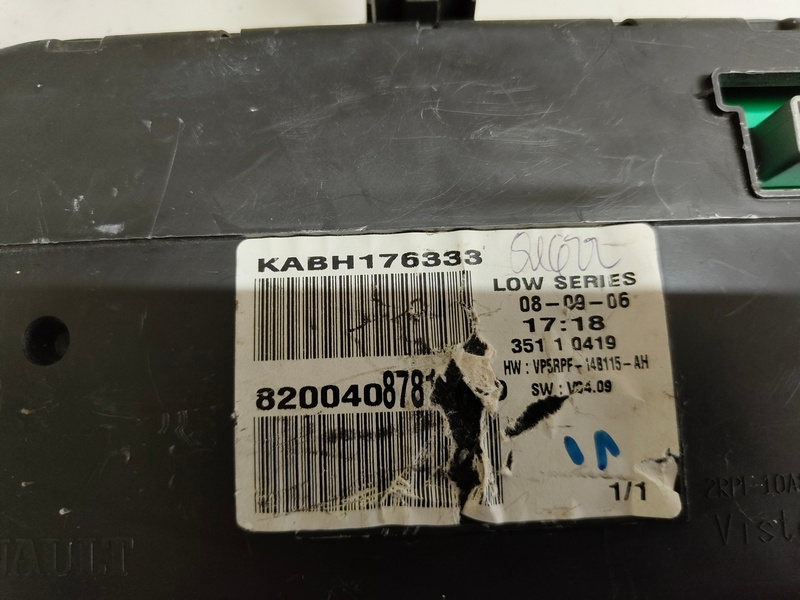 tachometer megane 2 8200408781D 40€ - 3