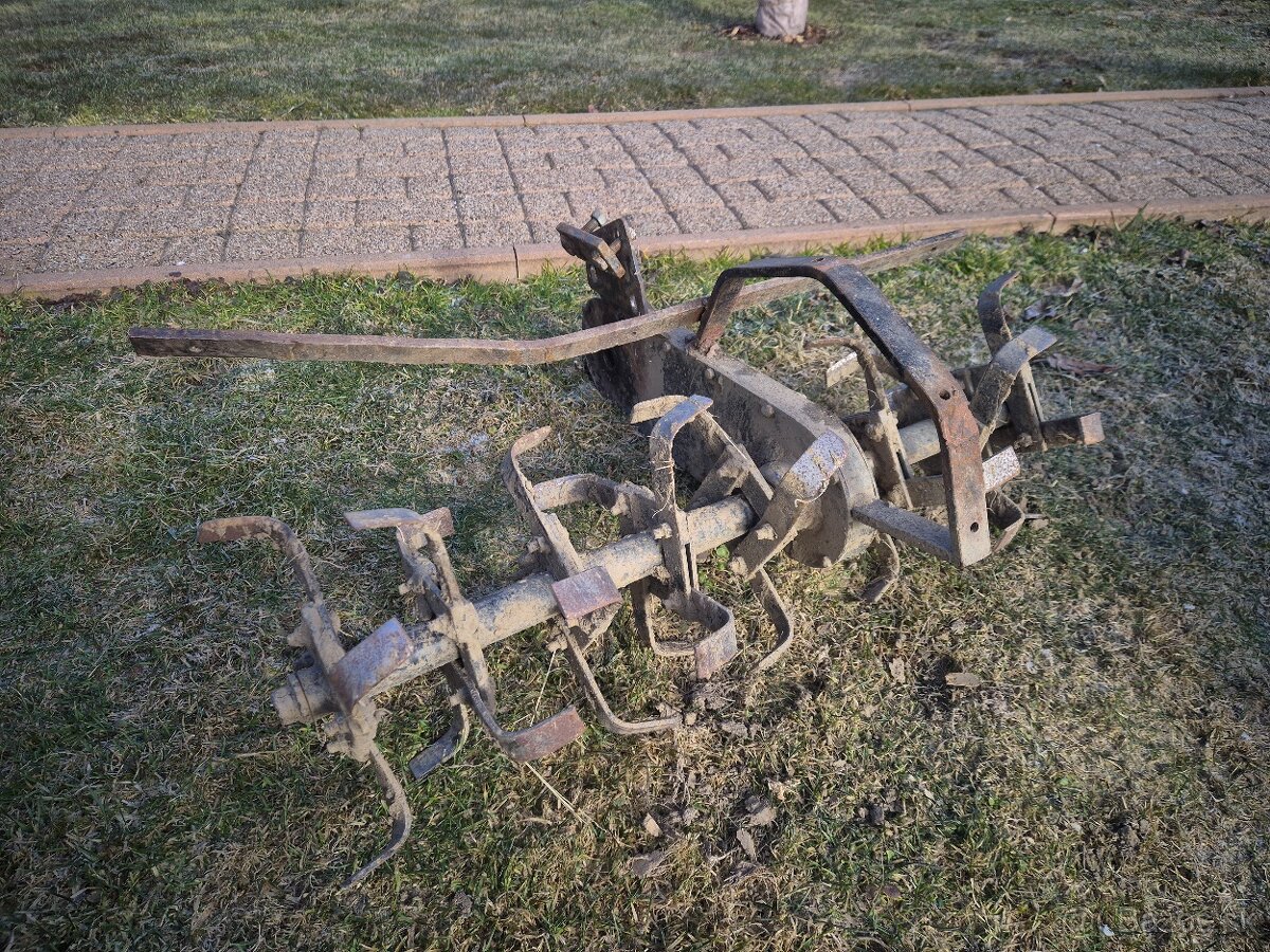 Malotraktor VARI Honda GXV160 - 3