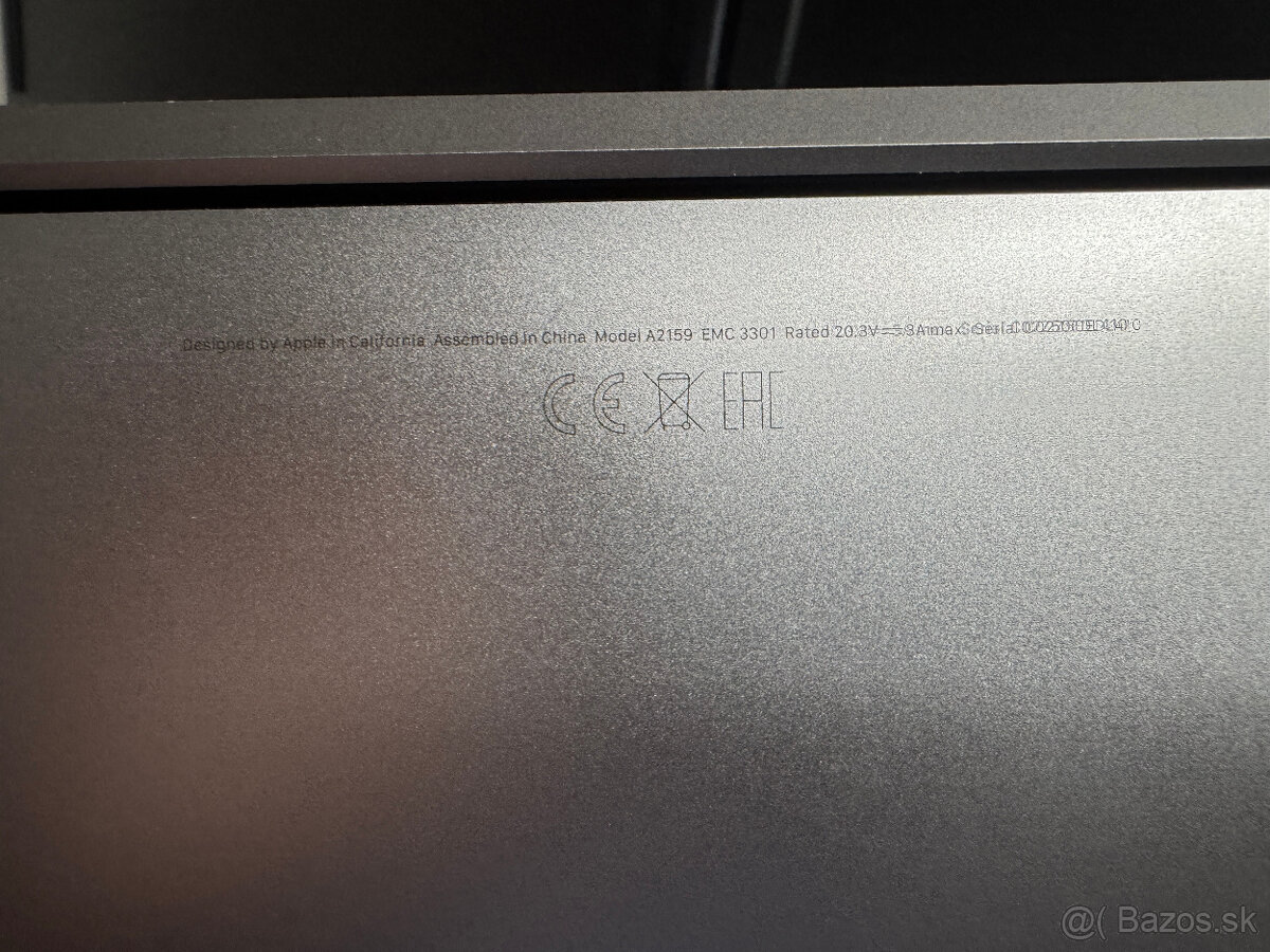 Predám MacBook Pro 13" - 3