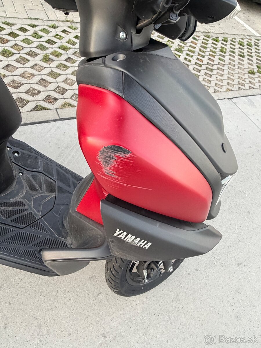 Yamaha Rayzr - 3