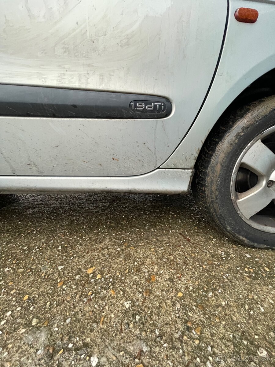 Renault megane scenic - 3