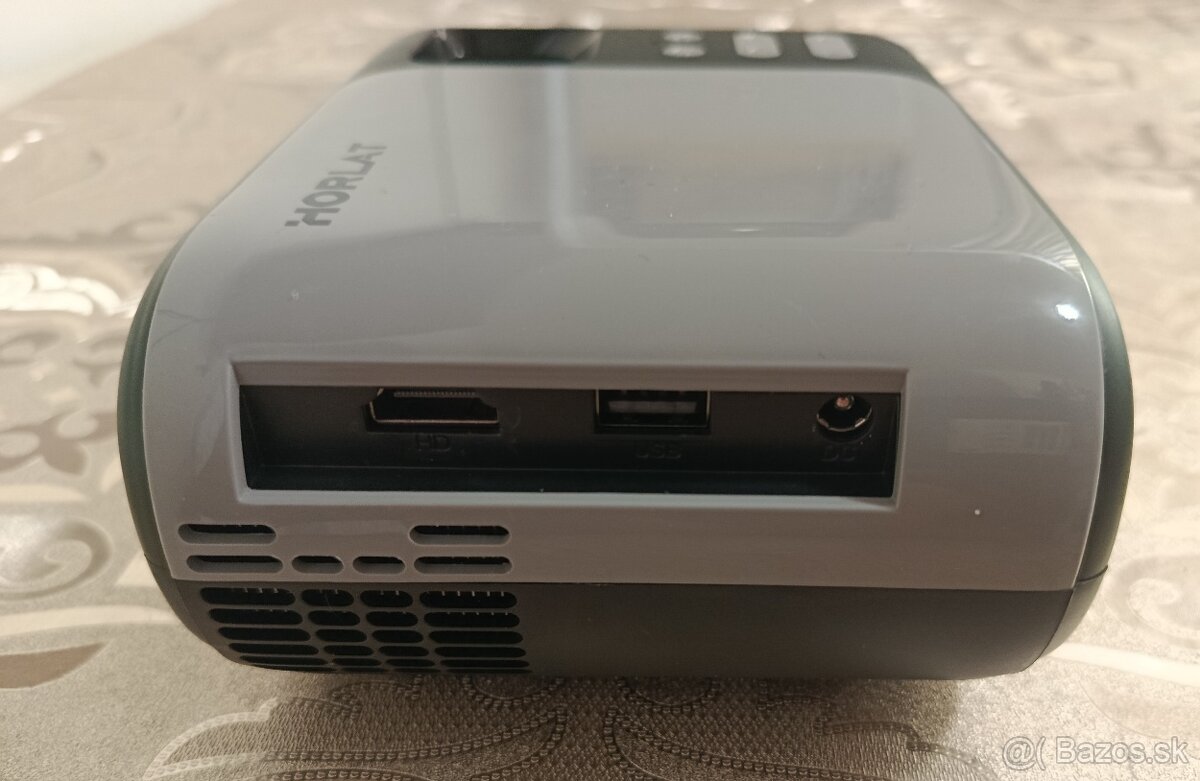 FullHD LED prenosný projektor HORLAT s Wifi Bluetooth - 3