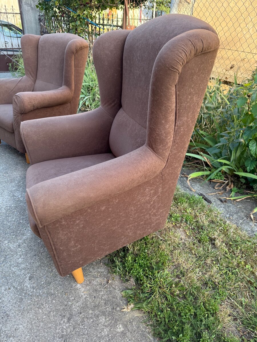 Kreslá s taburetkou - 3