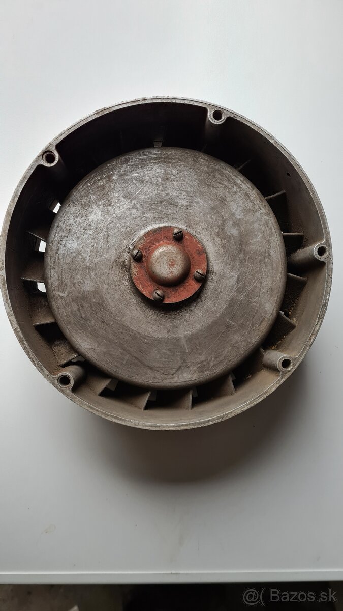 Predám ventilátor na dieselový motor 1D80. - 3