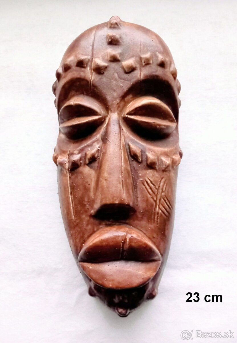 Staré africké kmeňové masky - 3