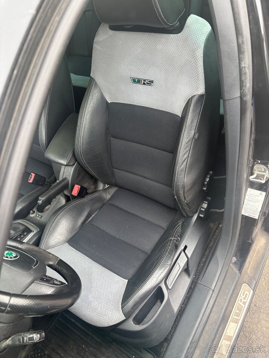 Sedačky Octavia II RS facelift - 3