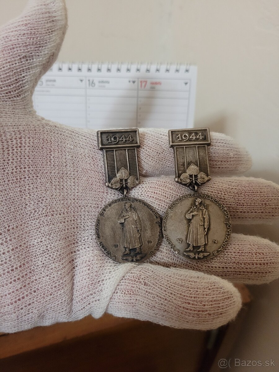Odznak.vyznamenanie.R - 3