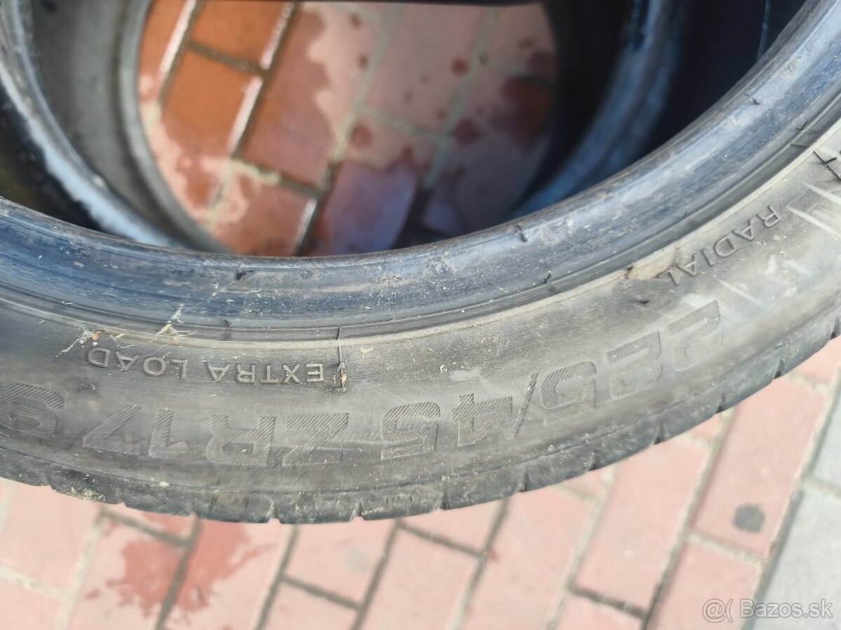 Sebring 225/45 R17 - 3