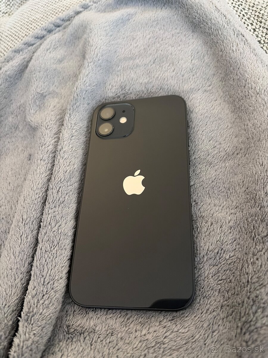 Apple 12 - 3