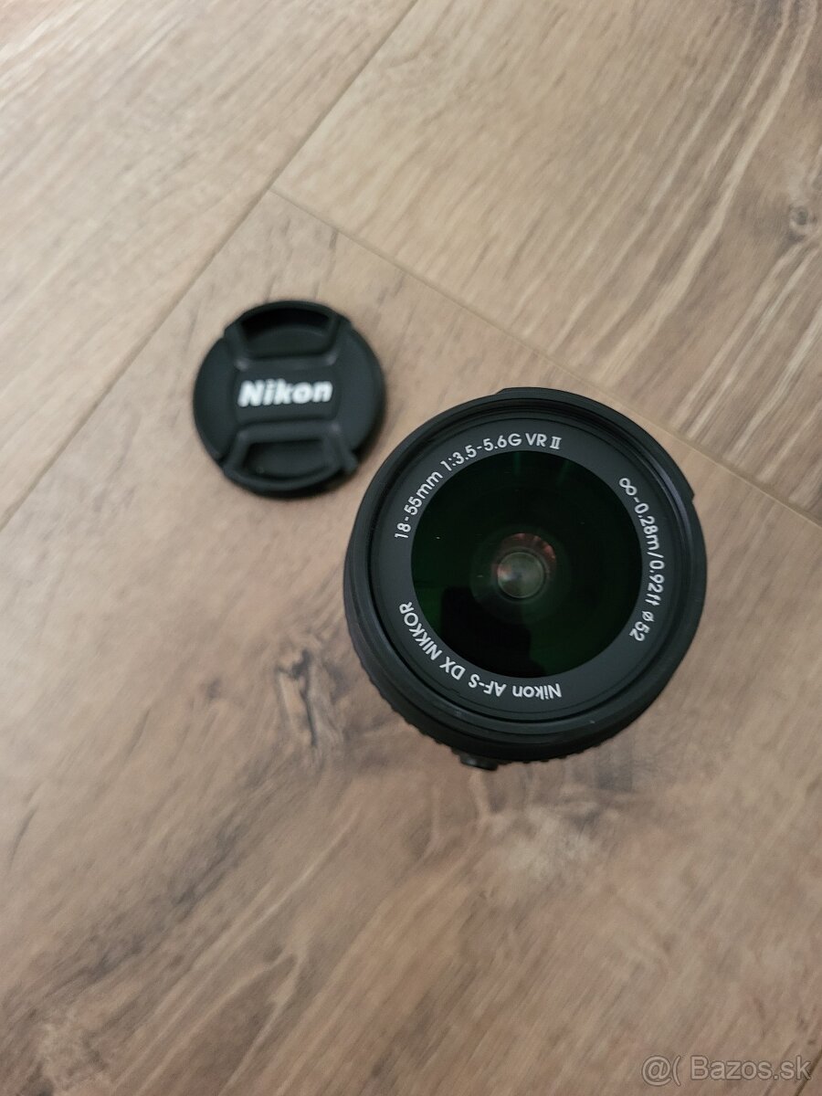 Základný Nikon objektív - 3