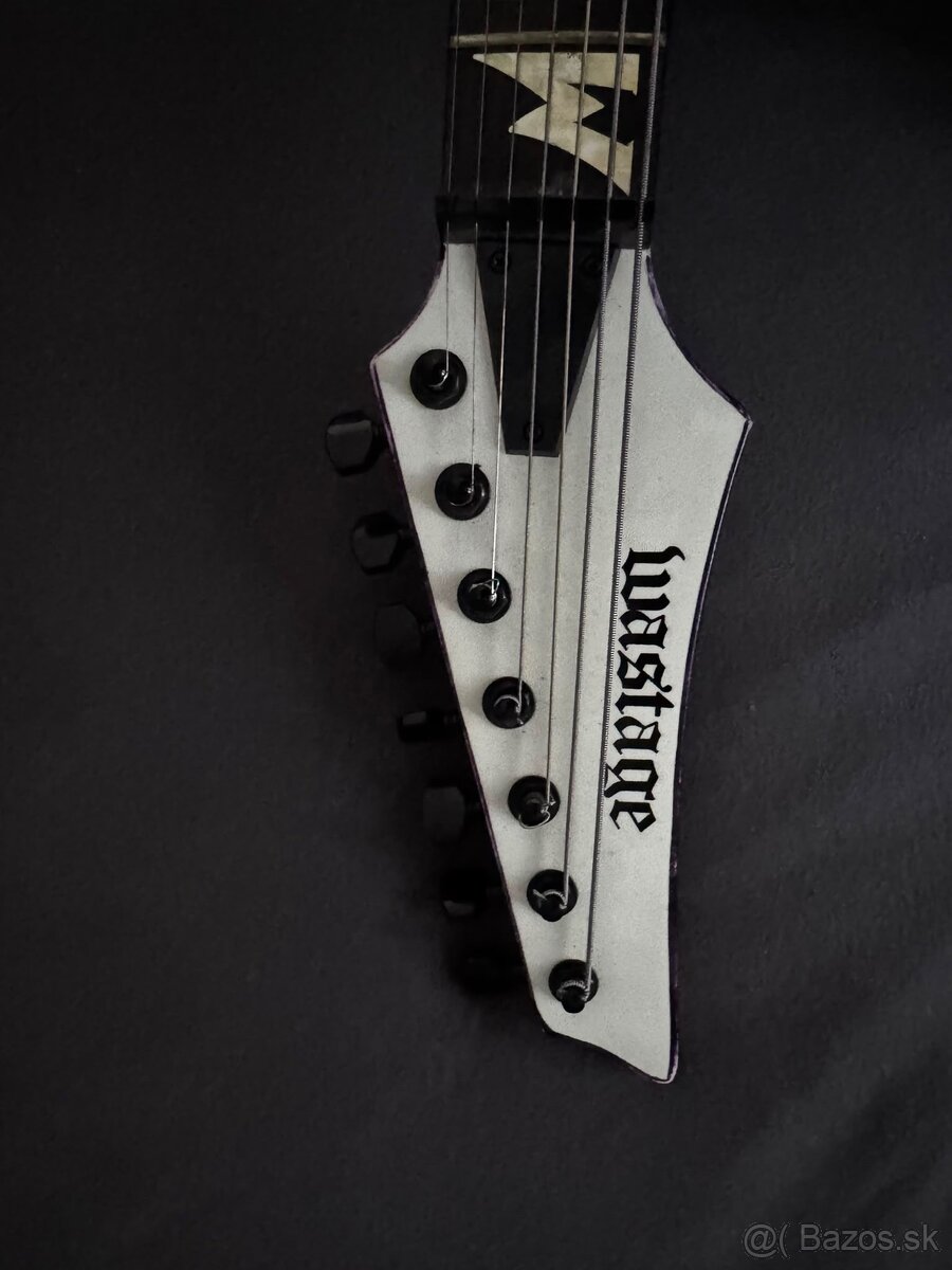 Custom V gitara . - 3