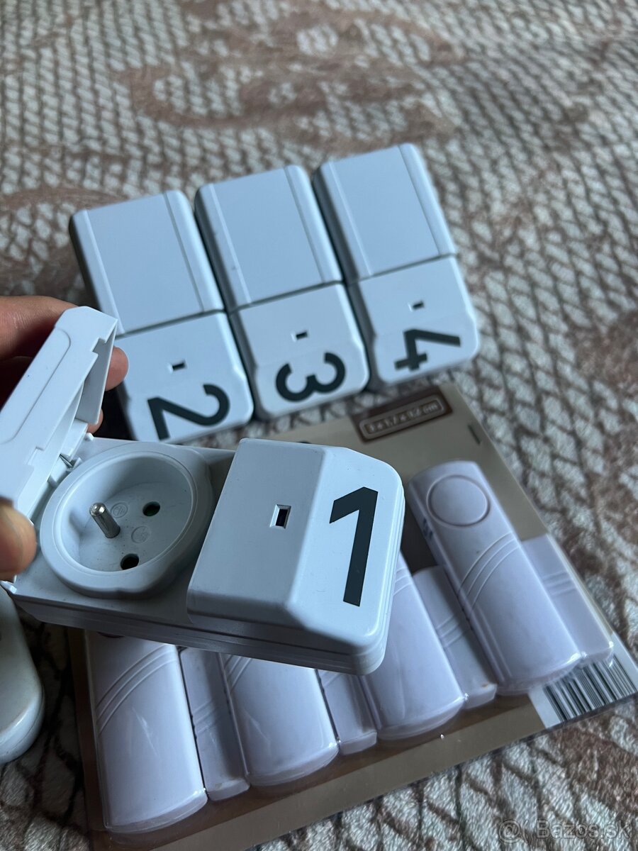 Alarm 4-dielny set na dvere a okná na diaľkové - 3