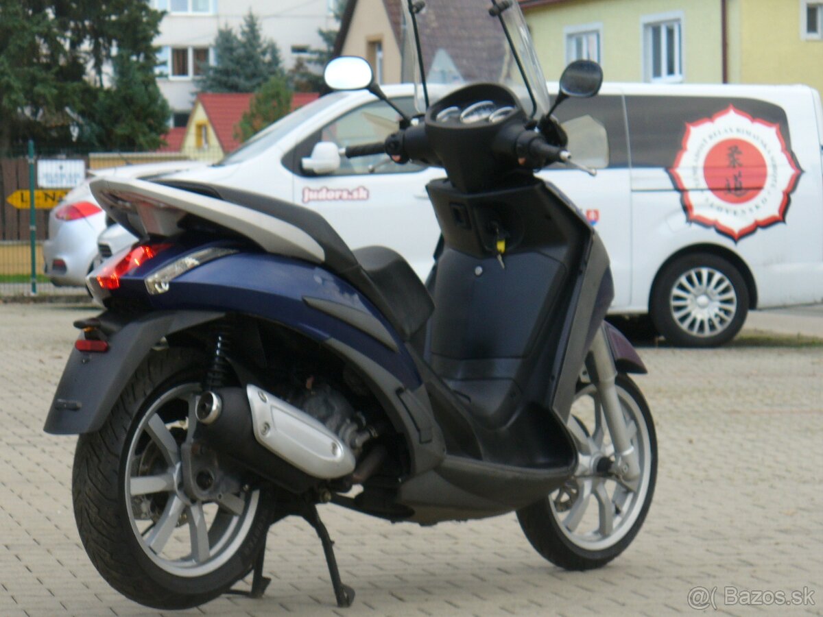 Peugeot Geopolis 250 i - 3