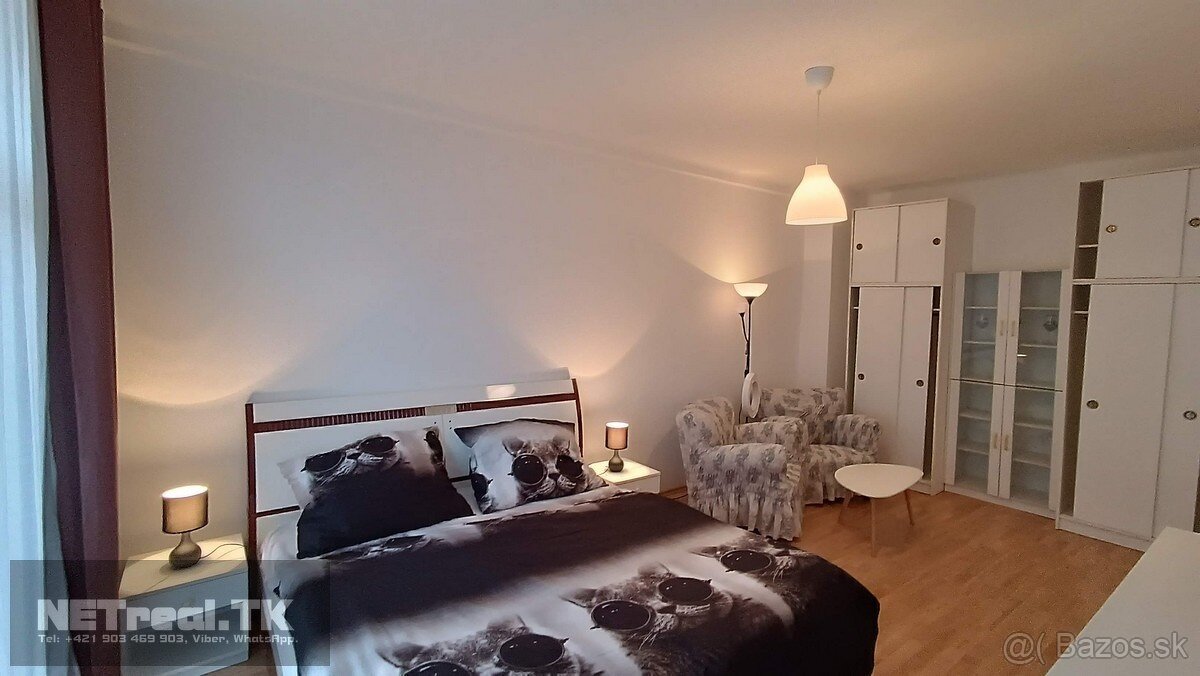 -OC NIVY- Veľký 2-izbový byt, s rozlohou 62 m2- TERASA - - 3