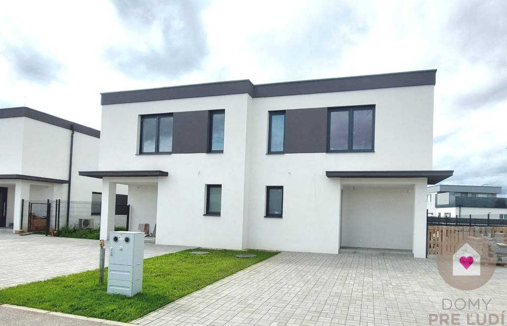 PRIESTRANÝ 4 izbový RD-128 m2 S TEPELNÝM ČERPADLOM, POZEMOK - 3