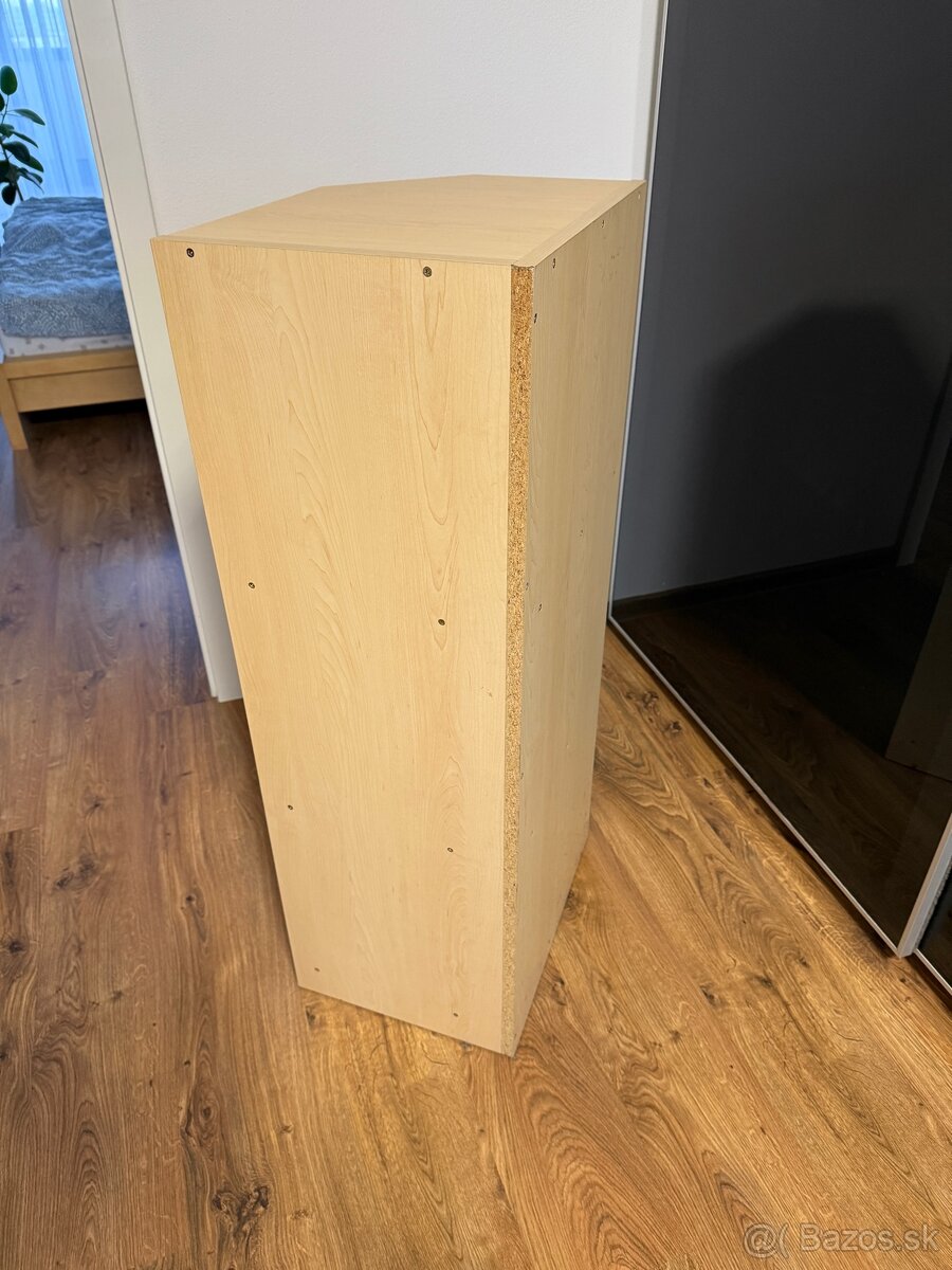 Rohová polica regál - 3