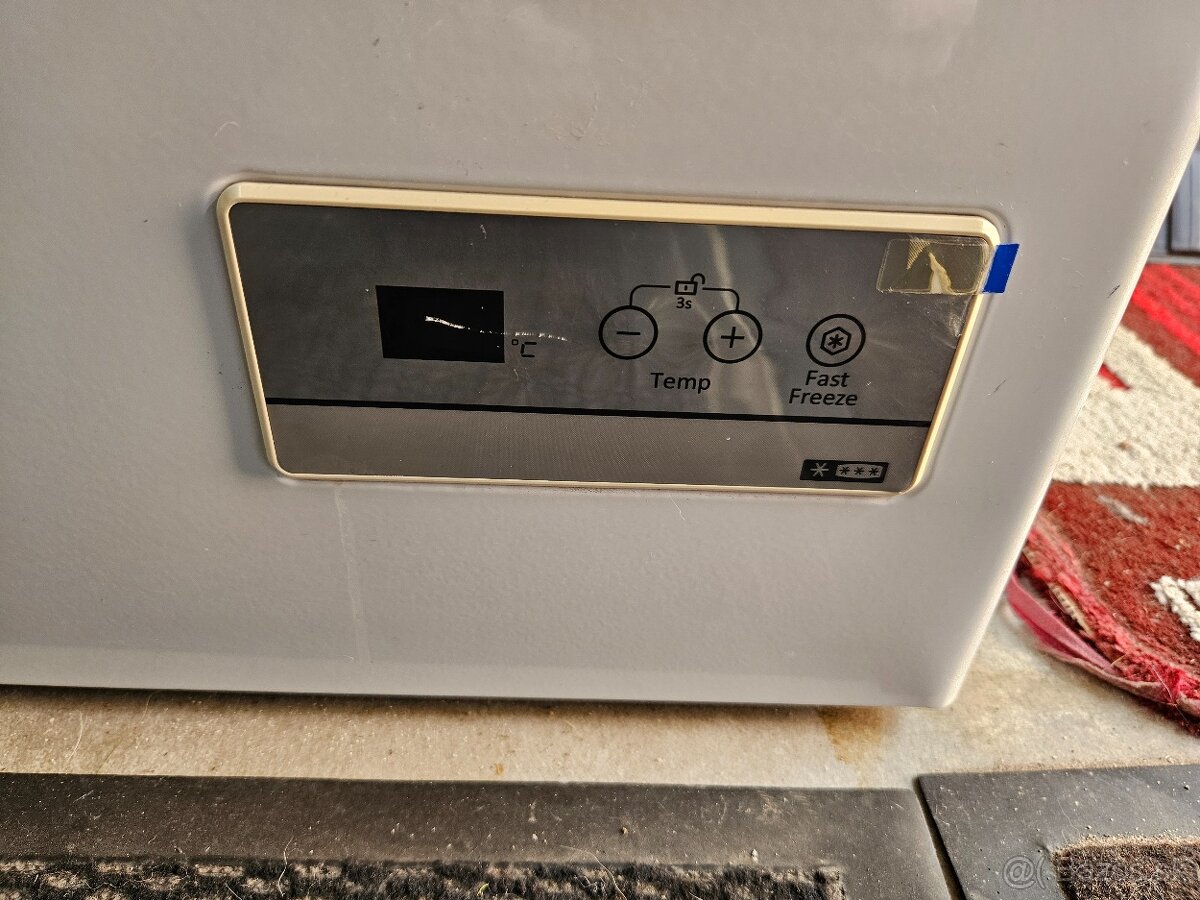 Truhlicový mraziak - 3