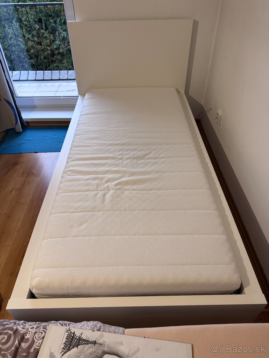 Jednolôžkova posteľ - 3