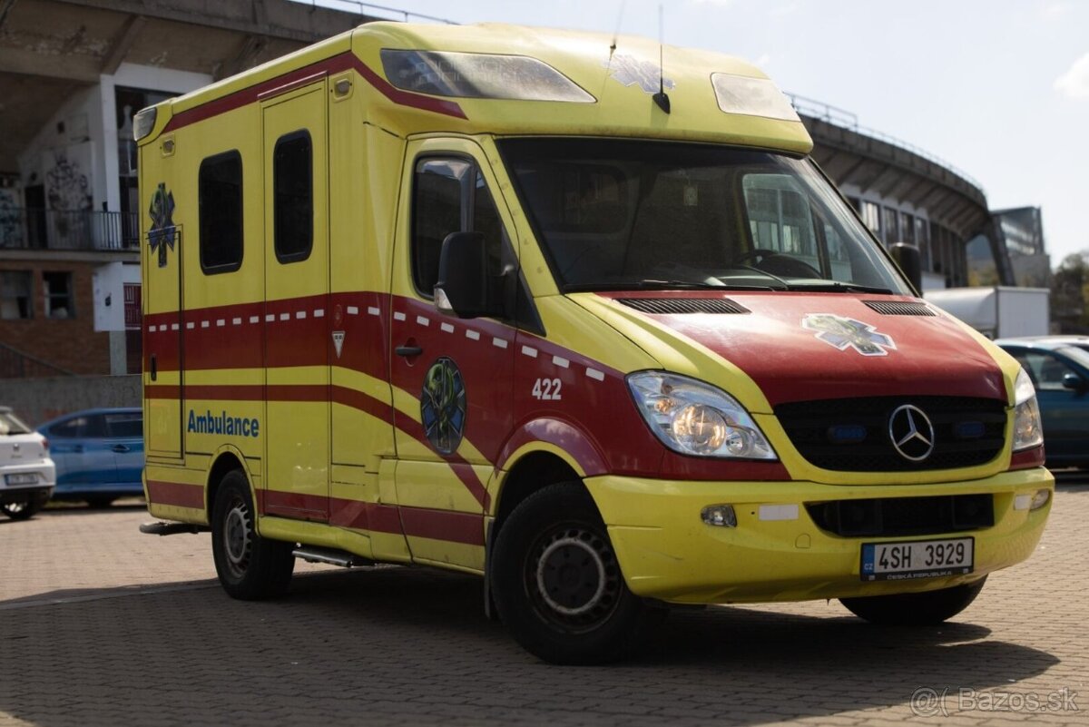 Mercedes-Benz Sprinter, sanitka, karavan - 3