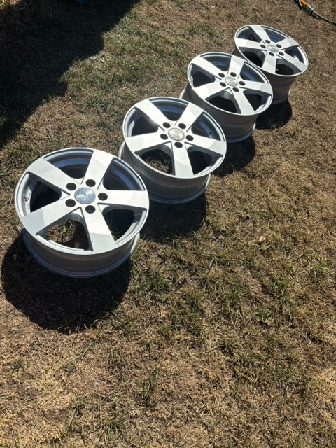 Disky R16 5x114,3 - 3