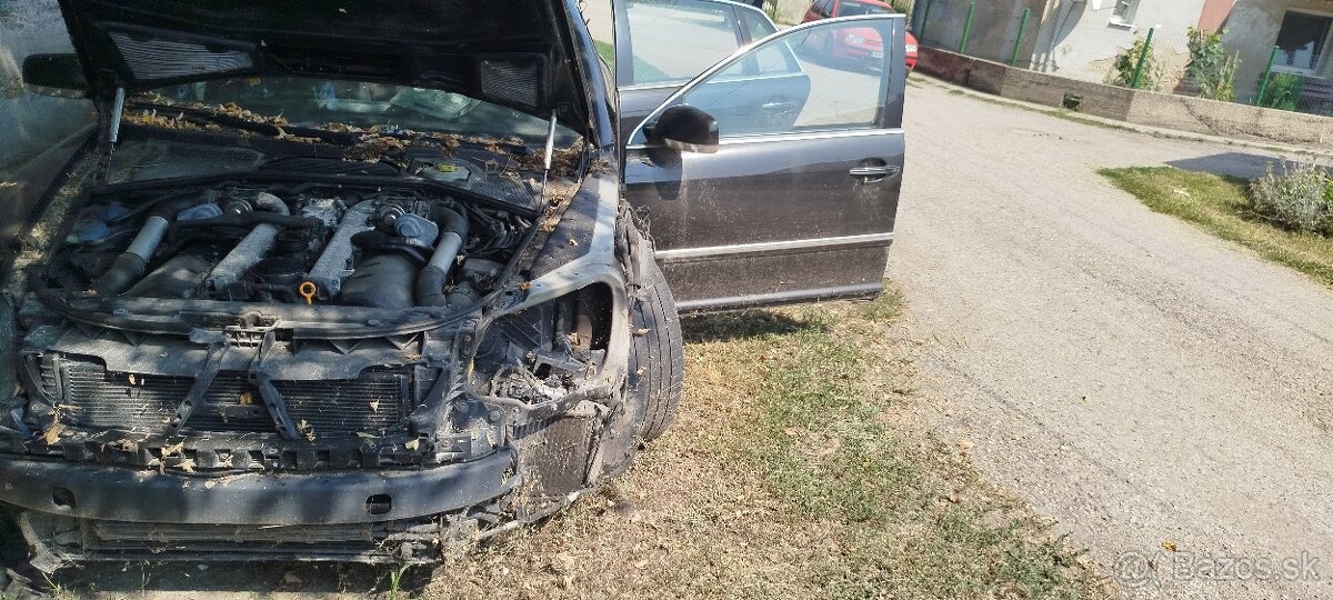 Rozpredam VW phaeton v10 5.0 tdi - 3