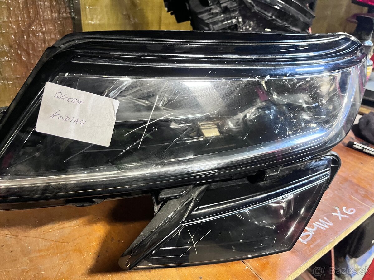 Škoda karoq ľavý svetlomet full led - 3