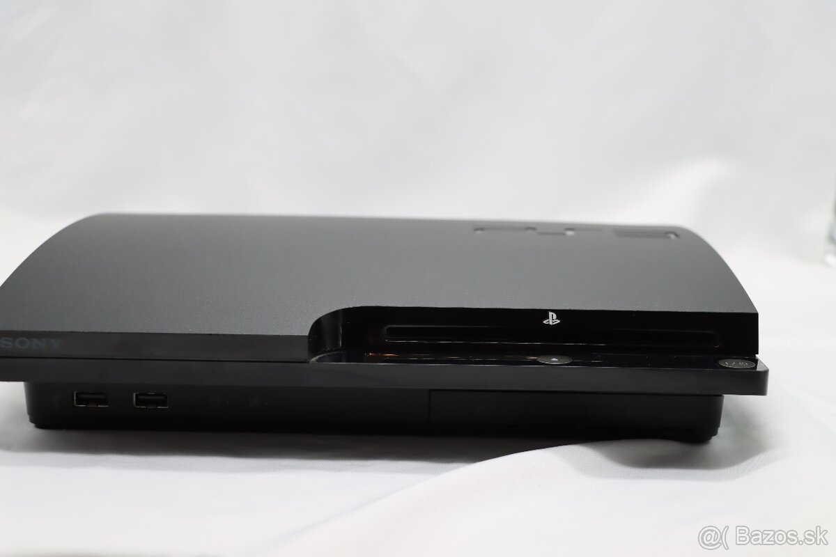 PlayStation 3 Slim CECH-2004A + ovládač + káble - 3