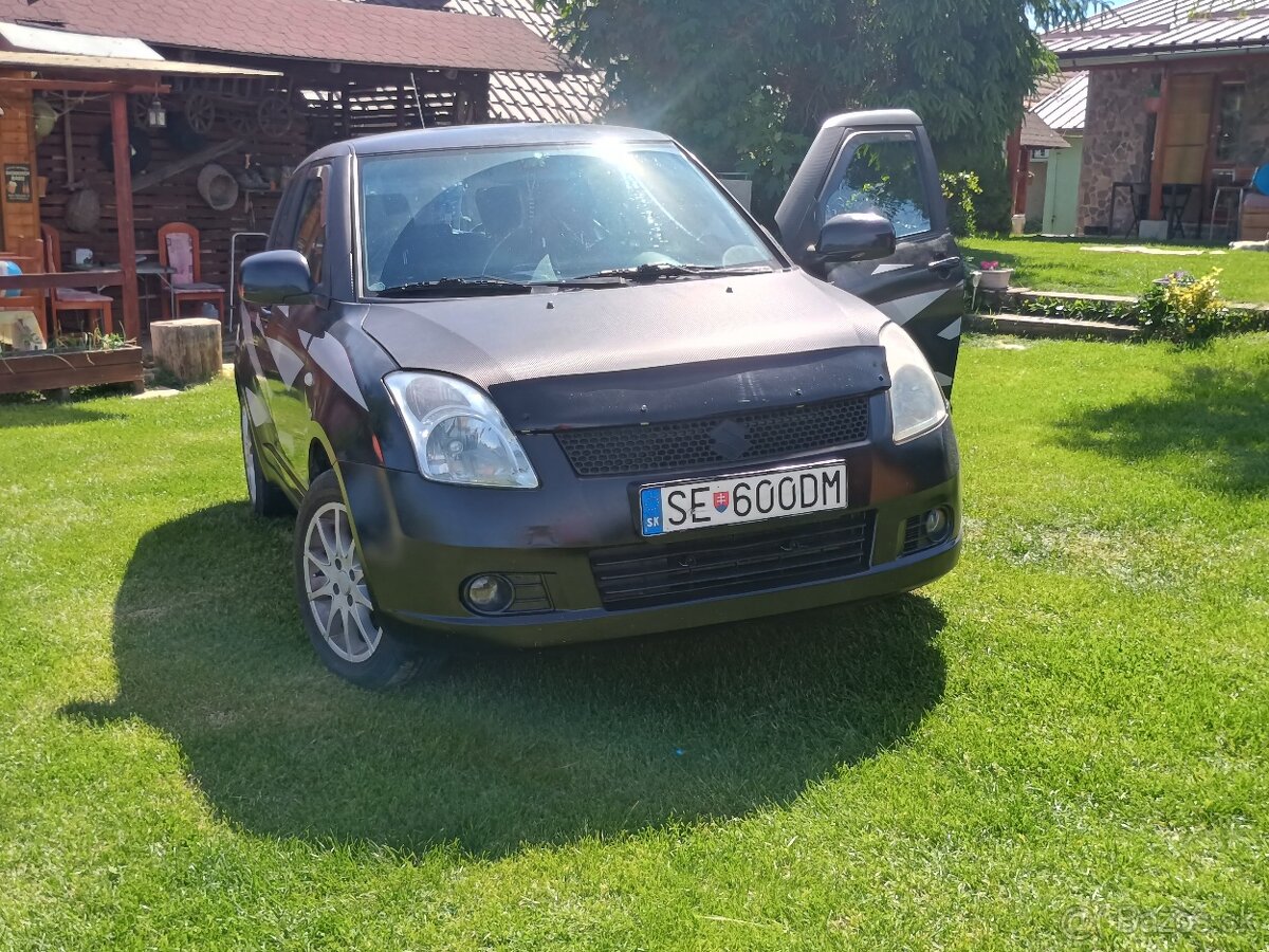 Suzuki Swift 4x4, 1,3 benzín - 3