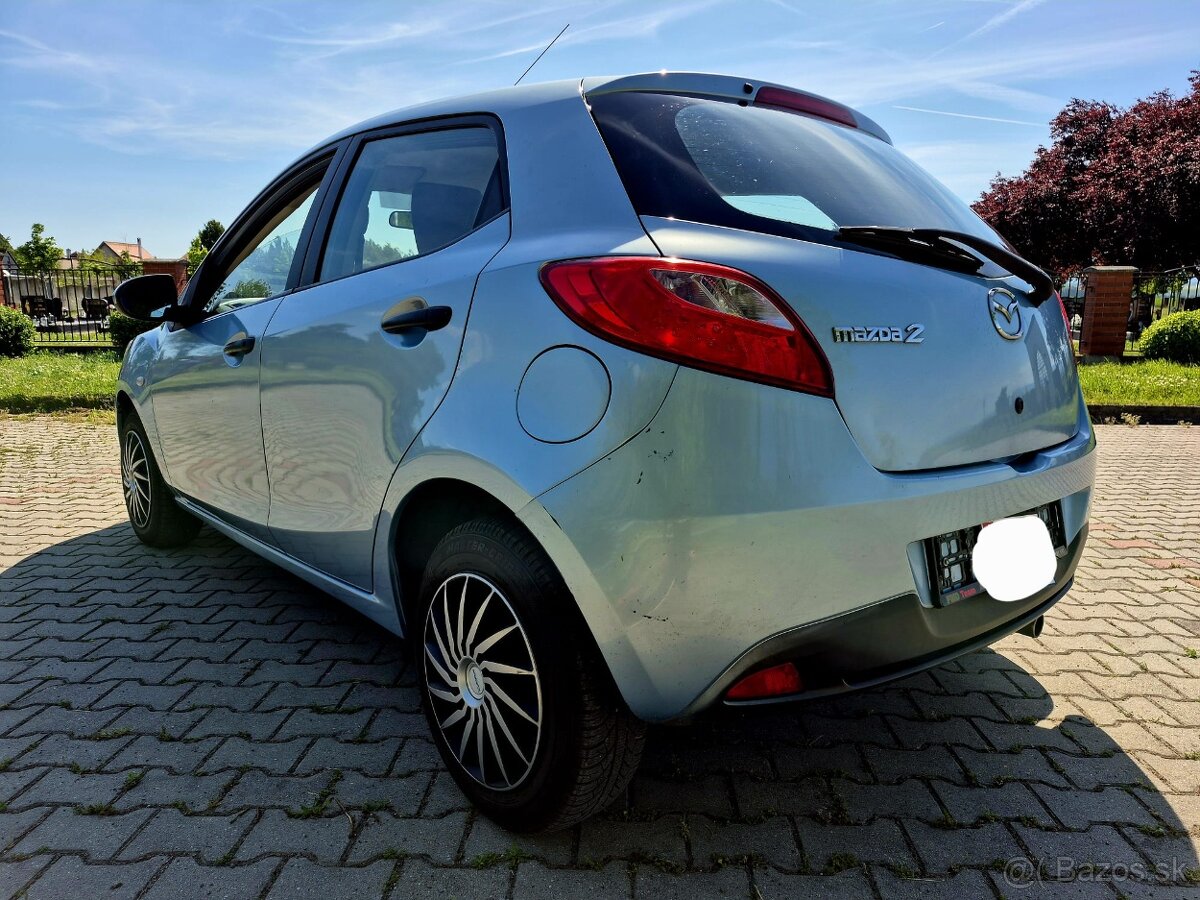 Mazda 2 ... 1,3 16v ...124xxx km - 3