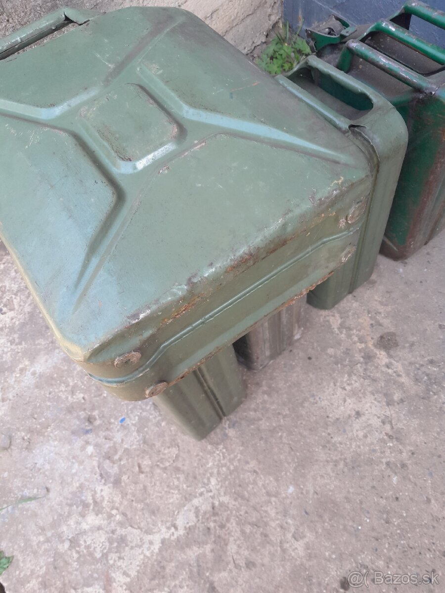 Plechové kanistre 20l - 3