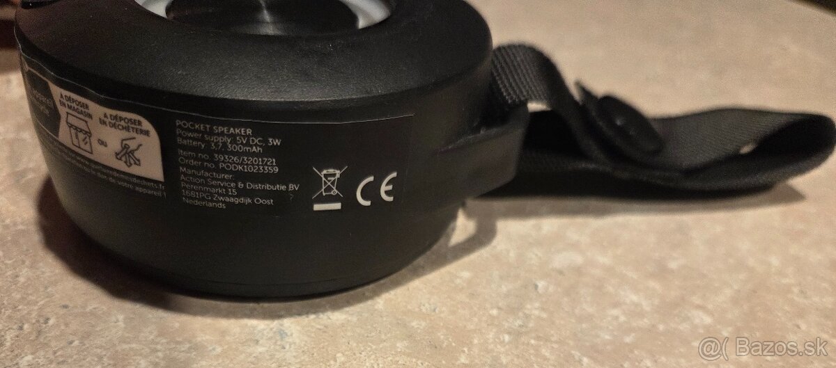 prenosný Bluetooth reproduktor s pútkom - 3