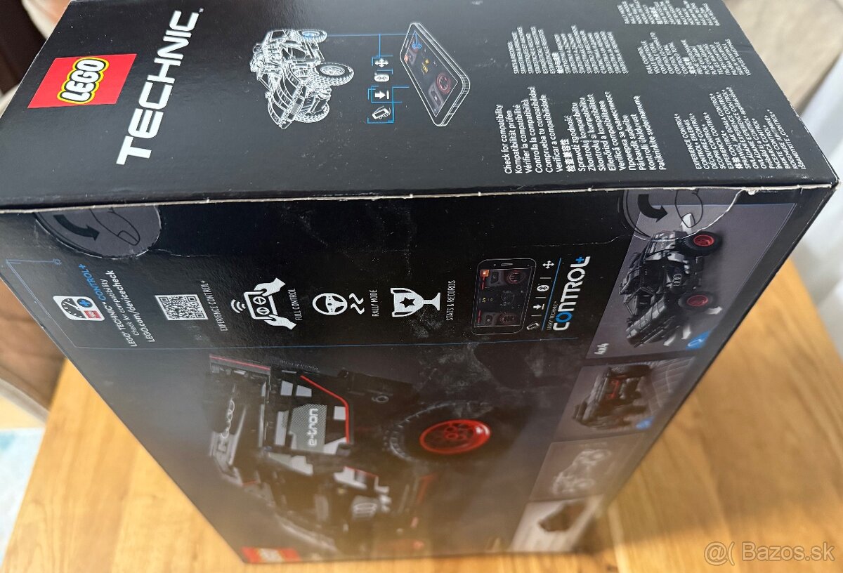Lego Technic 42160 Audi RS Q e-tron - 3