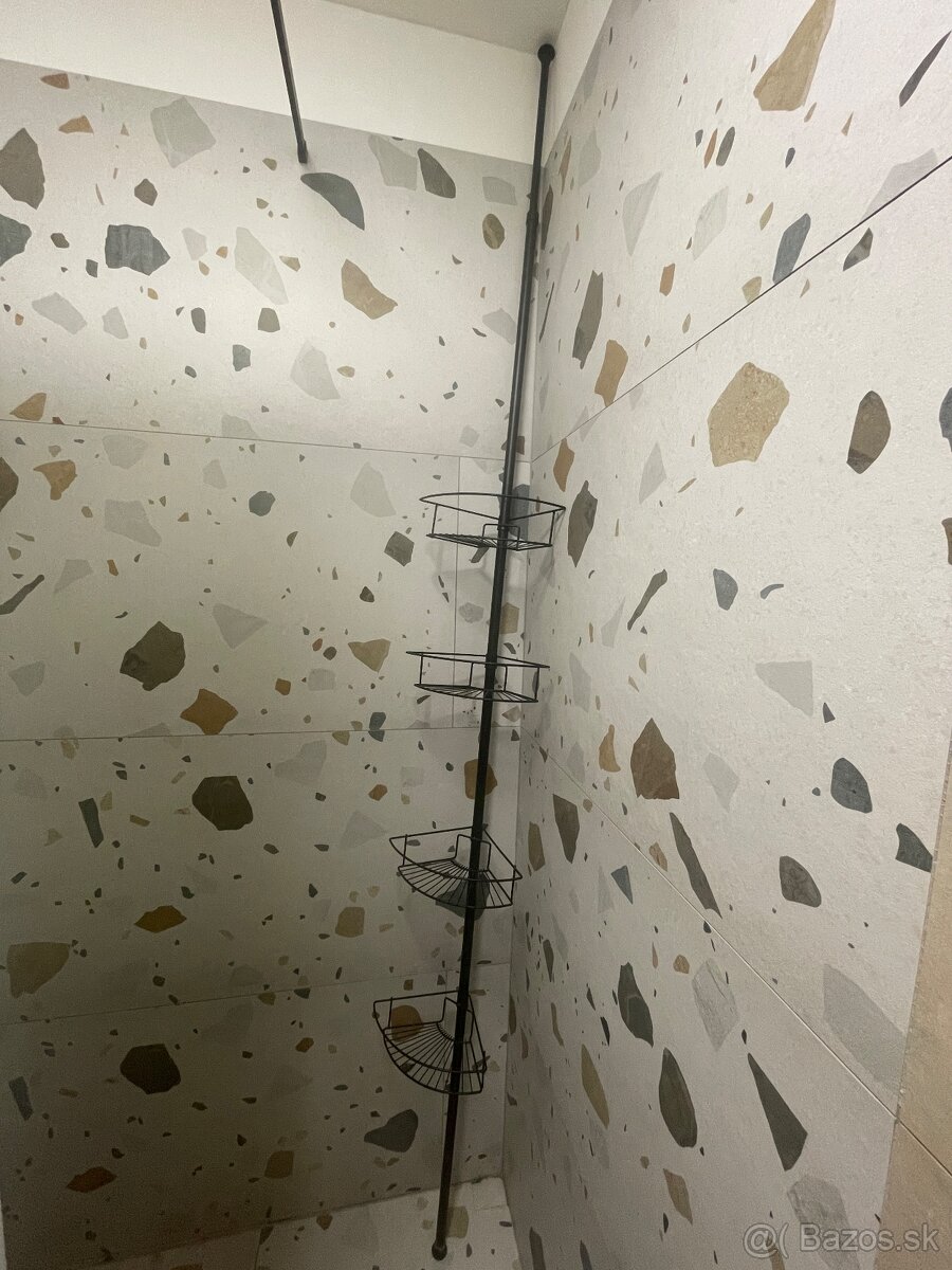 Teleskopický stojan do sprchy - 3