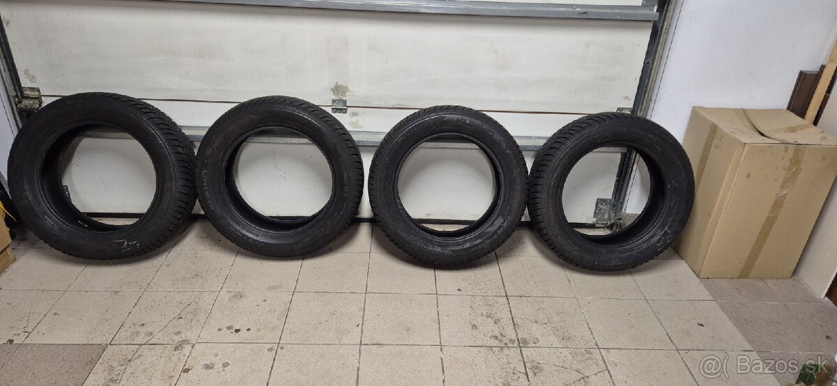 Zimné pneumatiky Kumho 225/60 R18 104V - 3
