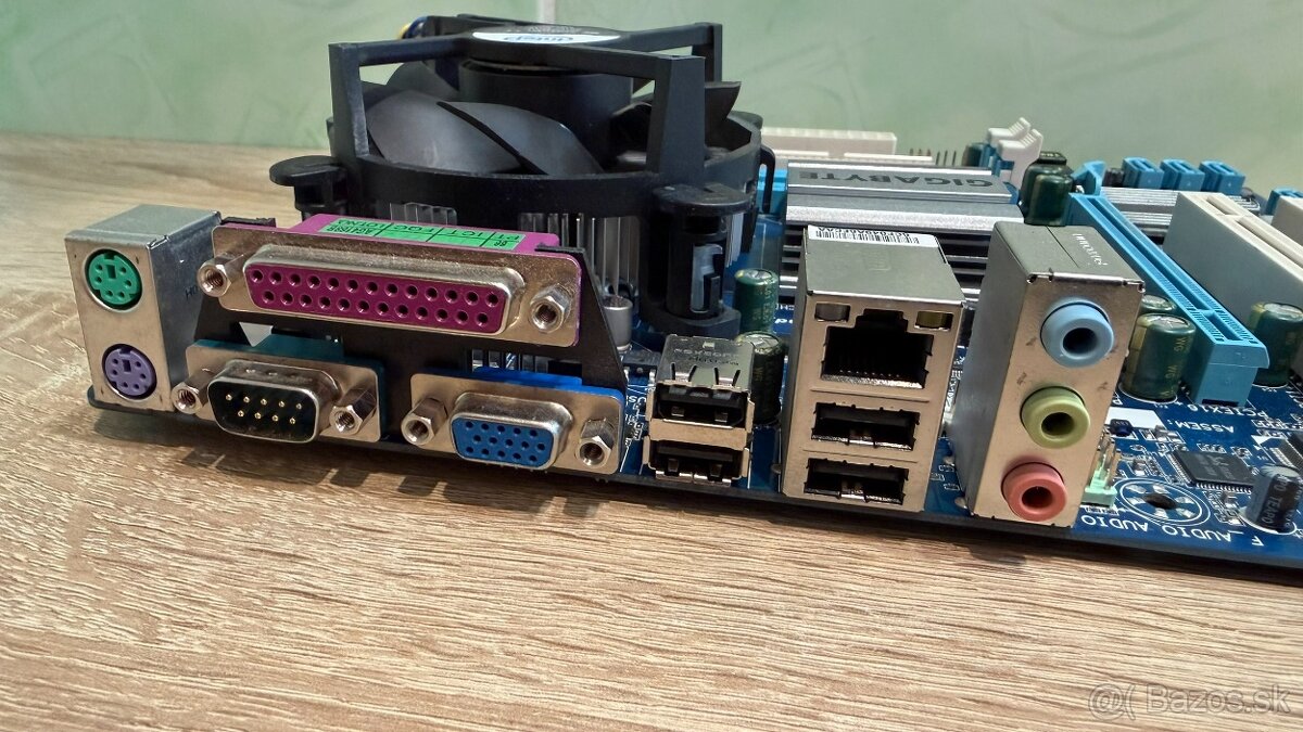 Gigabyte GA-G41MT-ES2L + Pentium Dual Core E5400, socket 775 - 3