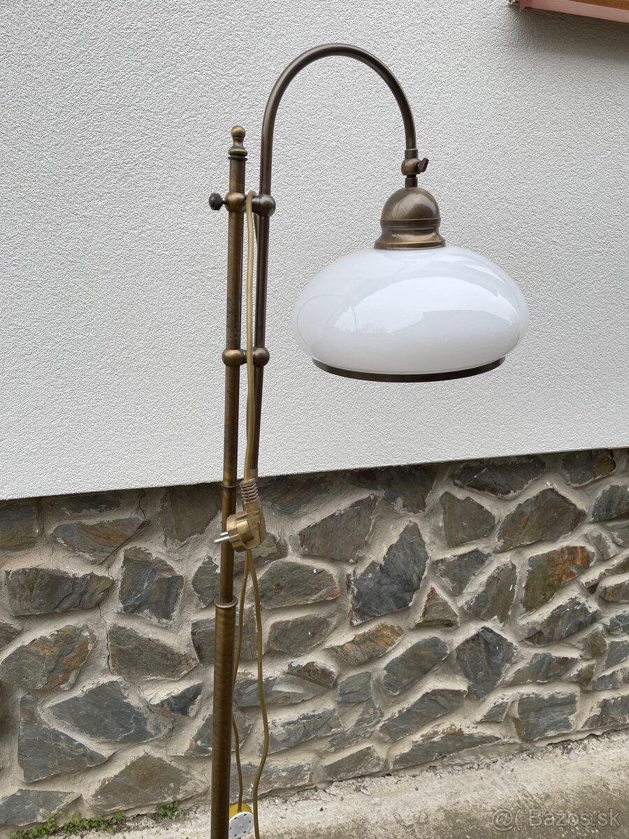 podlahova lampa - 3