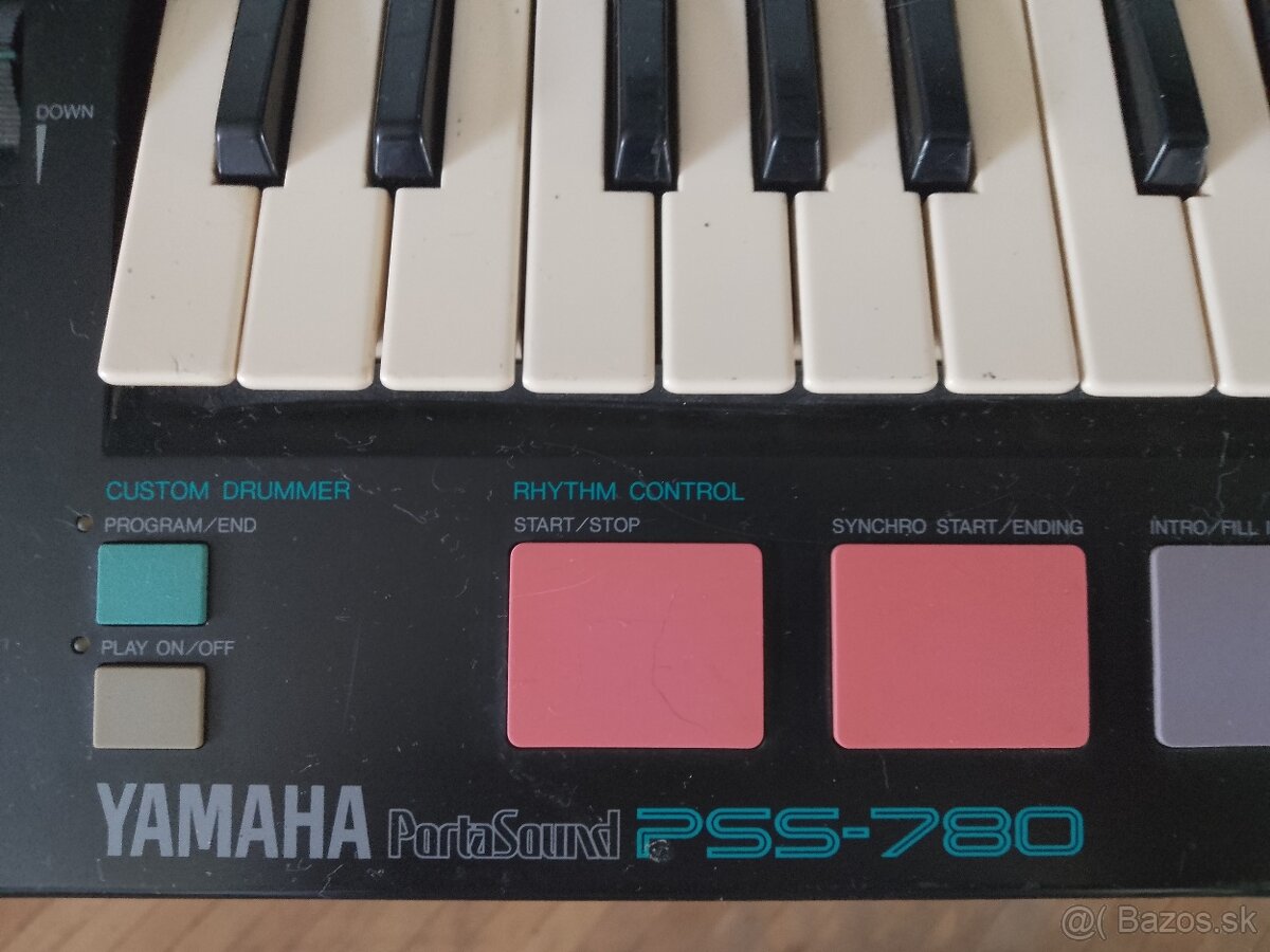 YAMAHA Porta Sound PSS-780 - 3