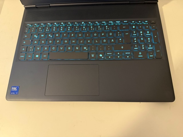 Dell Alienware/16X Aurora AC16251/RTX5070 - 3