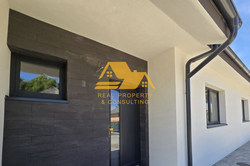 Predám novostavbu v radovej zástavbe v obci Selice - 3