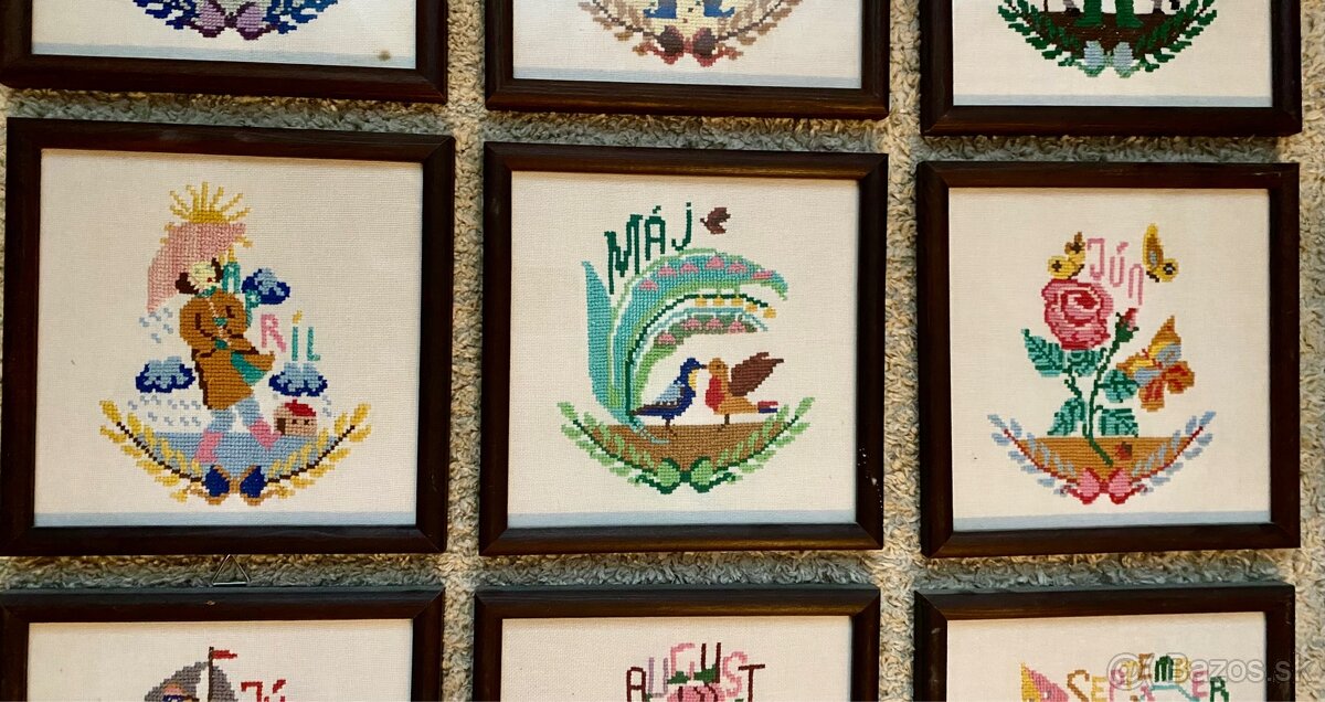 Seria vysivanych obrazov - mesiace - 3