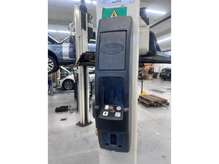 Dvojstlpovy Zdvihak Rotary 3T - 3