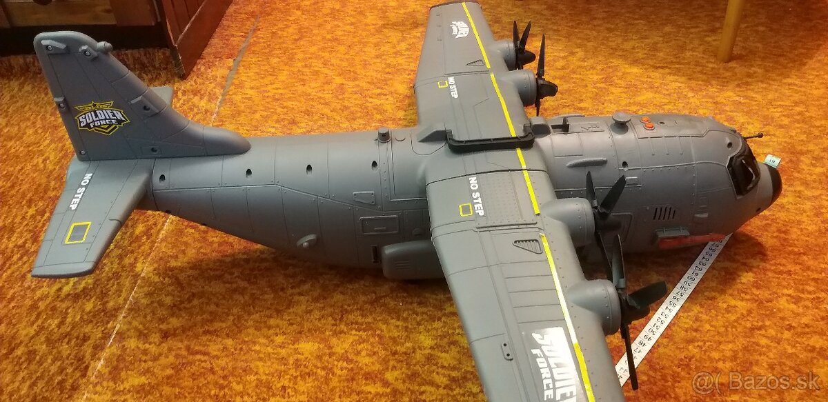 Vrtulove lietadlo velke - 3