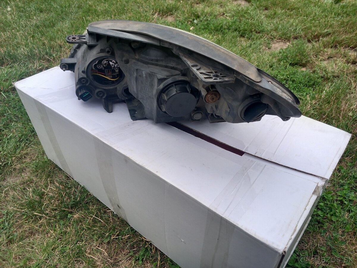 Kia ceed I svetla predne - 3