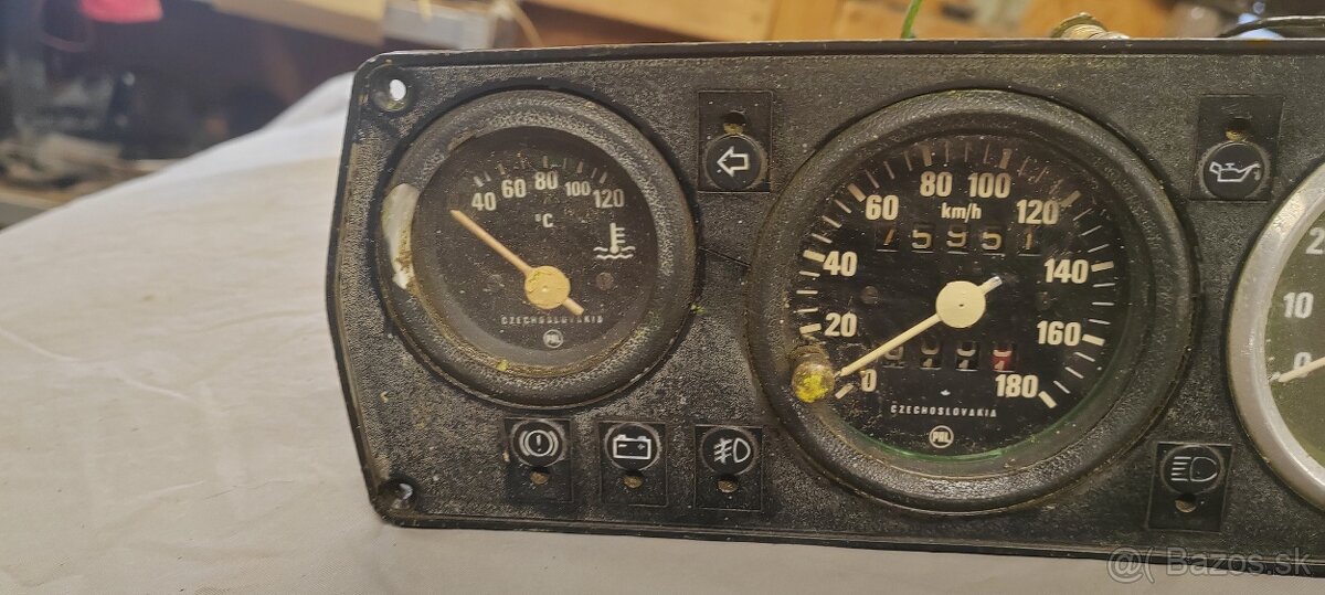 Škoda budíky s otáčkomerom - 3