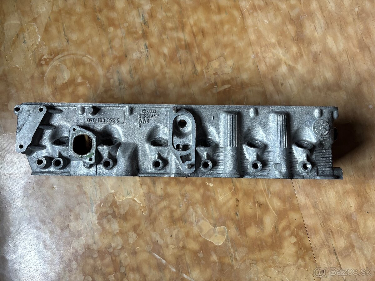 hlava D24tic Volvo - 3