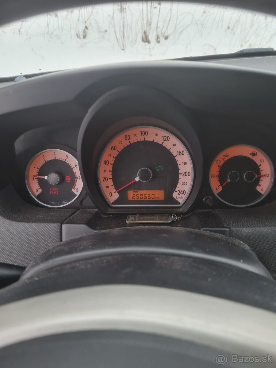 Kia Ceed SW 1.4 SW Rok Výroby 2009 - 3